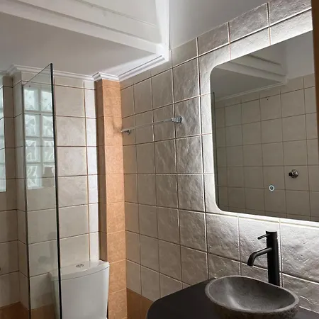 Achinoeè Appartamento Chalkís